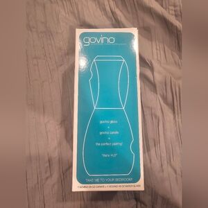 NIB Govino Shatterproof Glasss and Go Anywhere Carafe Set
